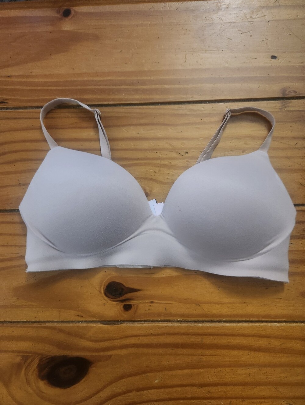 Victoria's Secret Incredible by VS Bra Tan Shade Size 36C
